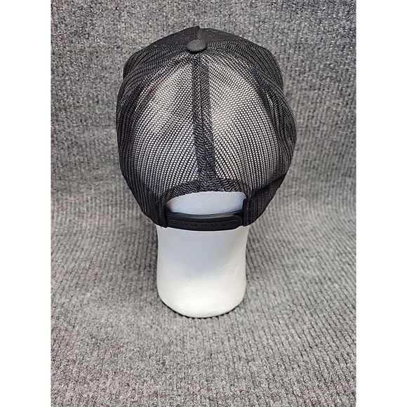 NWOT Mens Hat The Classics By‎ Yupoong - Picture 2 of 3